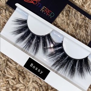 UNBOTHERED BEAUTY MINKS